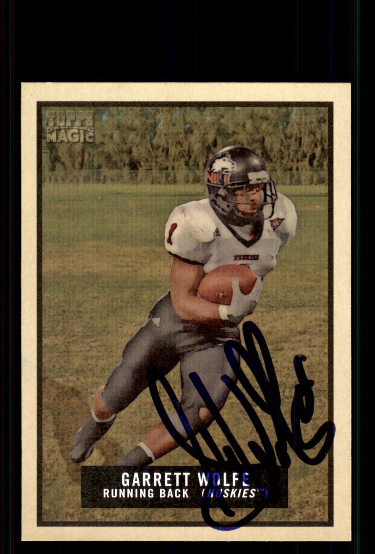 Signed Football Card Auto Garrett Wolfe 2009 Topps Magic #189 Northern Illinois