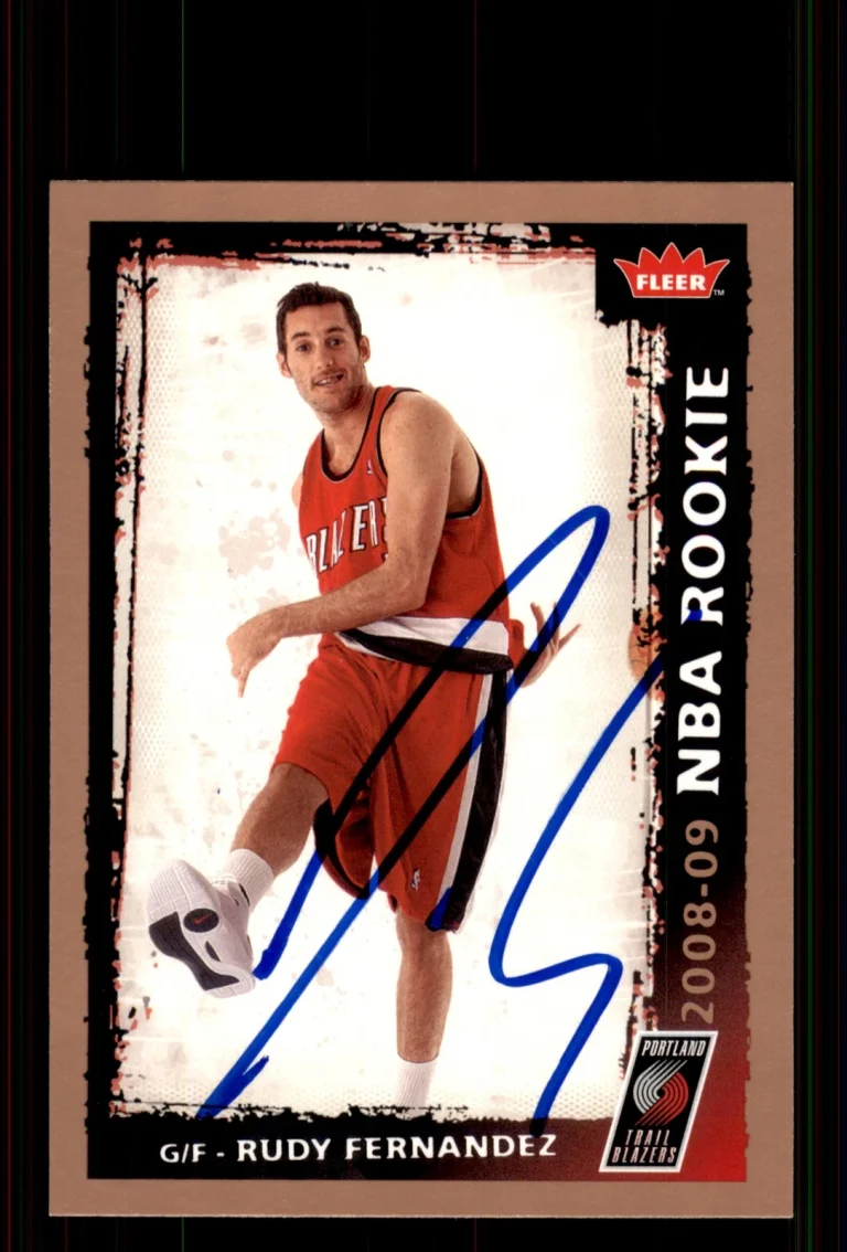 Signed Basketball Card Auto Rudy Fernandez 2008-09 Fleer #235 Trail Blazers