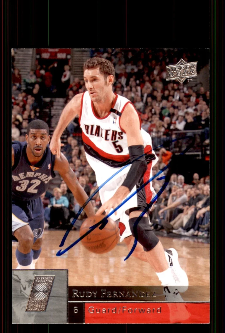 Signed Basketball Card Auto Rudy Fernandez 2009-10 Upper Deck #162 Trail Blazers