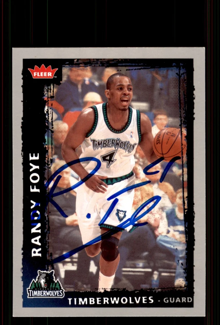Signed Basketball Card Auto Randy Foye 2008-09 Fleer #184 Minnesota Timberwolves