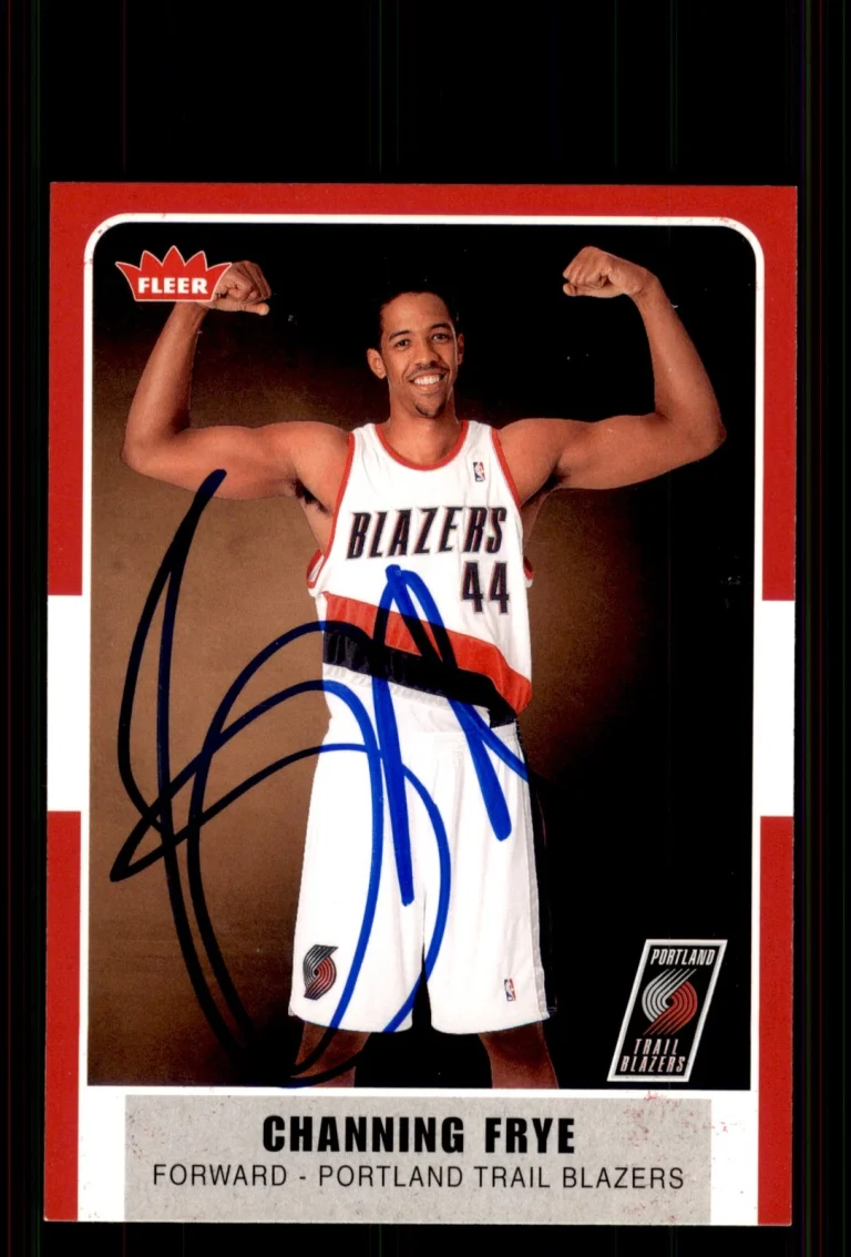 Signed Basketball Card Auto Channing Frye 2007-08 Fleer #113 Trail Blazers