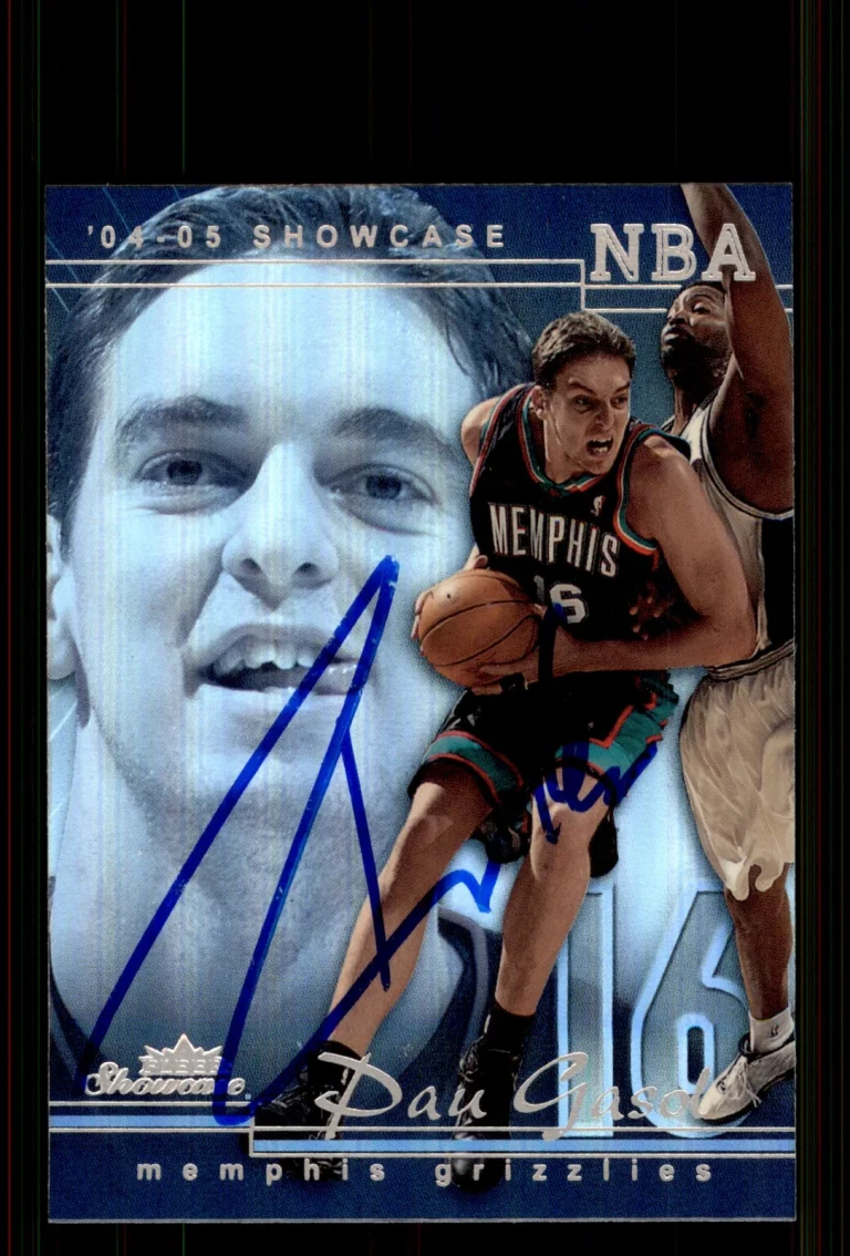 Signed Basketball Card Auto Pau Gasol 2004-05 Fleer Showcase #20 Grizzlies