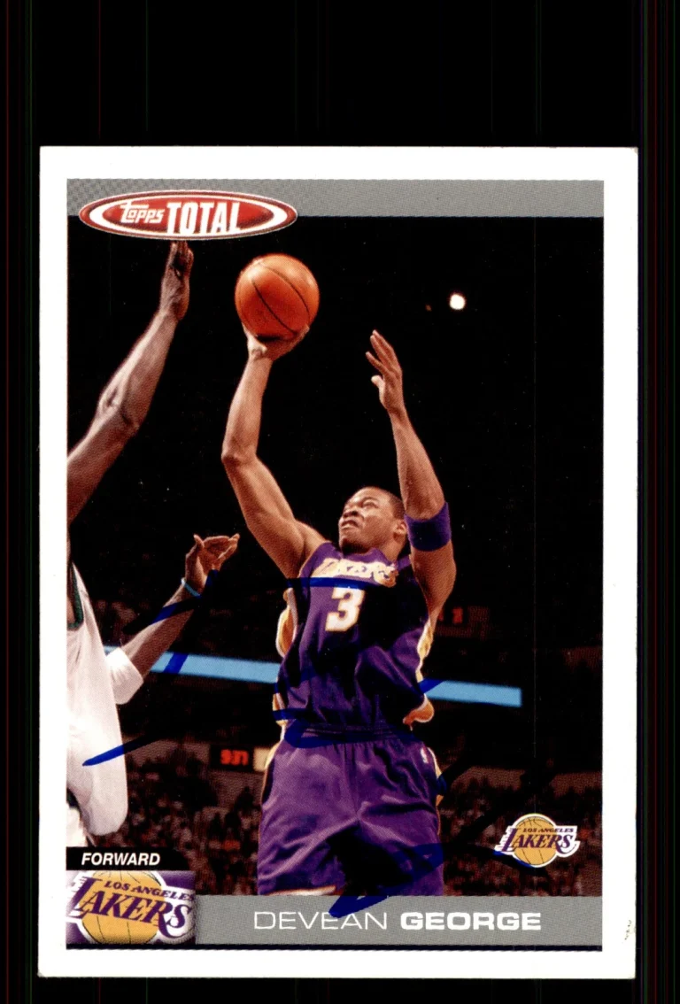 Signed Basketball Card Auto Devean George 2004-05 Topps Total #142 Lakers