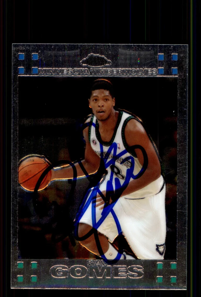 Signed Basketball Card Auto Ryan Gomes 2007-08 Topps Chrome #88 Timberwolves