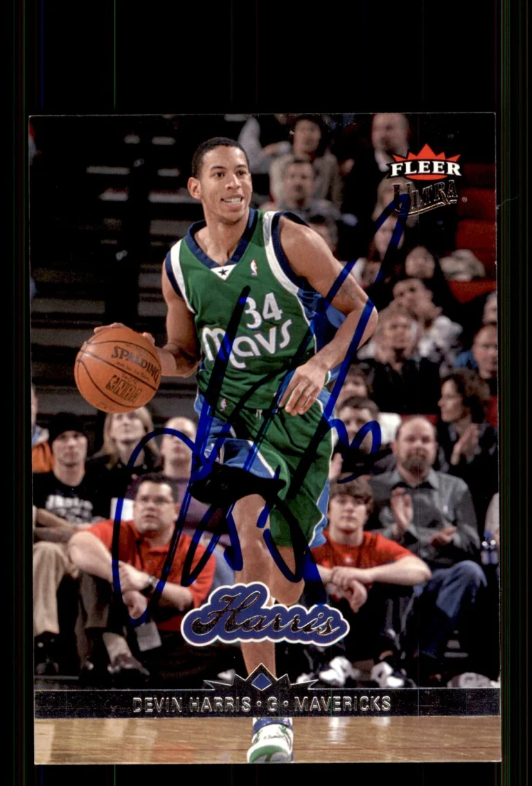 Signed Basketball Card Auto Devin Harris 2006-07 Ultra #31 Dallas Mavericks