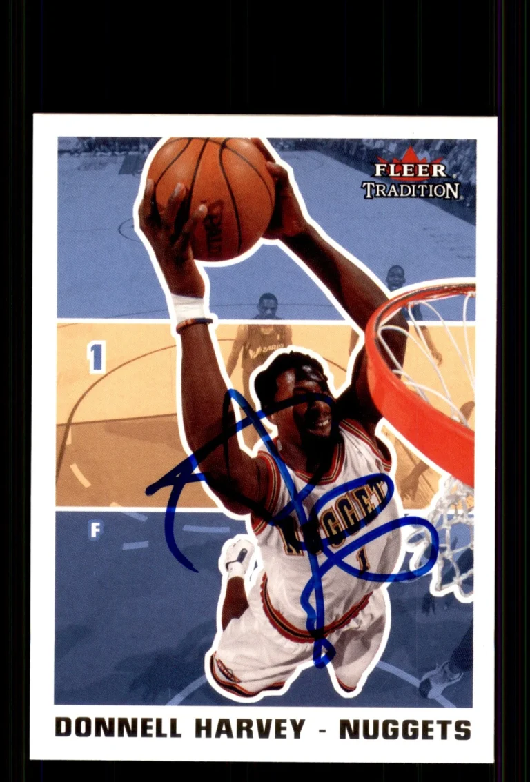 Signed Basketball Card Auto Donnell Harvey 2003-04 Fleer Tradition #129 Nuggets