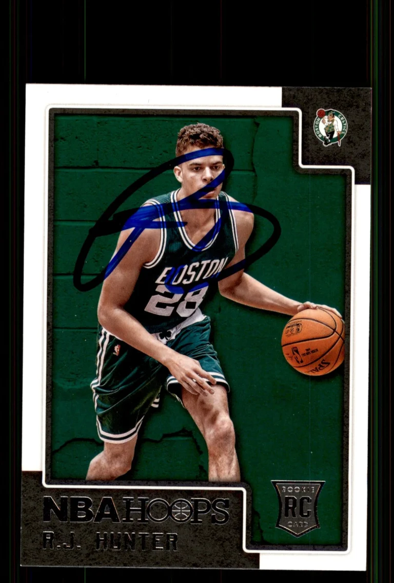 Signed Basketball Card Auto R.J. Hunter 2015-16 Hoops #271 Boston Celtics