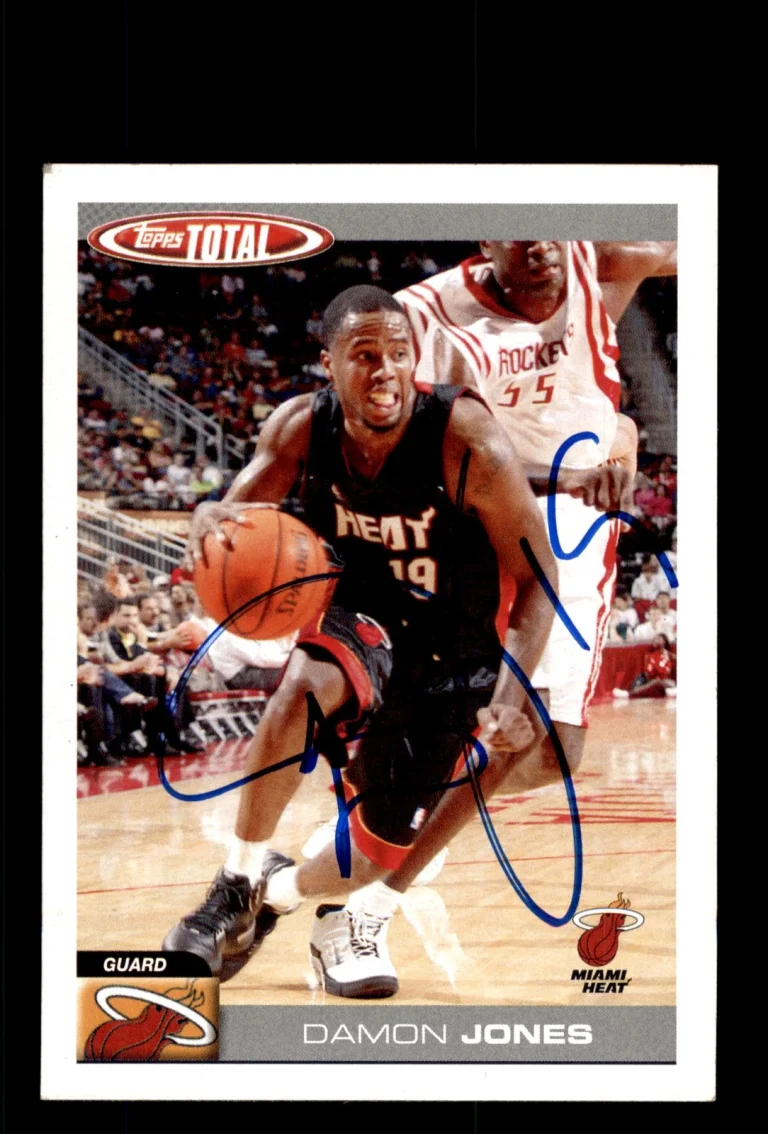 Signed Basketball Card Auto Damon Jones 2004-05 Topps Total #222 Miami Heat