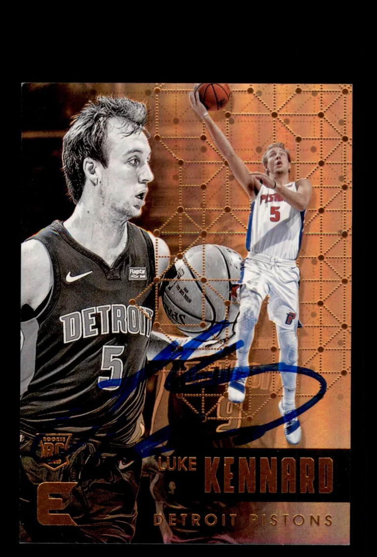 Signed Basketball Card Auto Luke Kennard 2017-18 Panini Essentials #111 Pistons