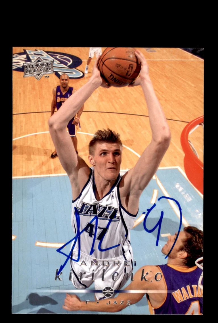 Signed Basketball Card Auto Andrei Kirilenko 2008-09 Upper Deck #187 Utah Jazz