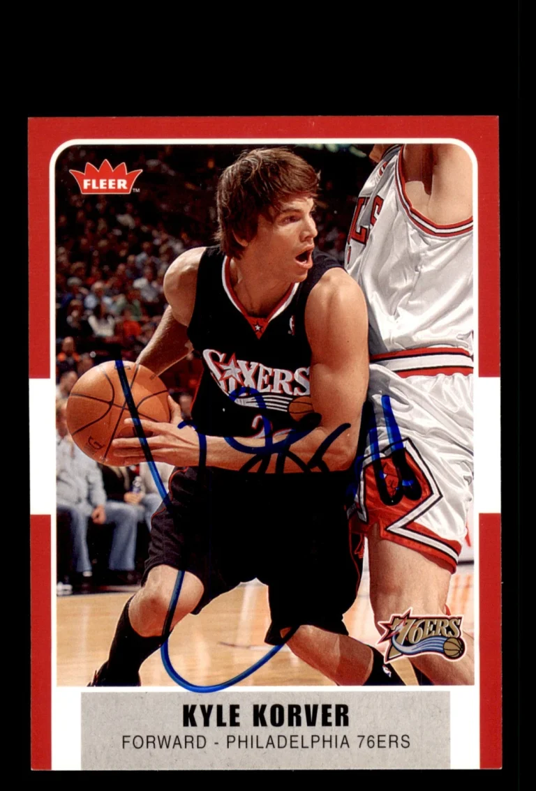 Signed Basketball Card Auto Kyle Korver 2007-08 Fleer #63 Philadelphia 76ers