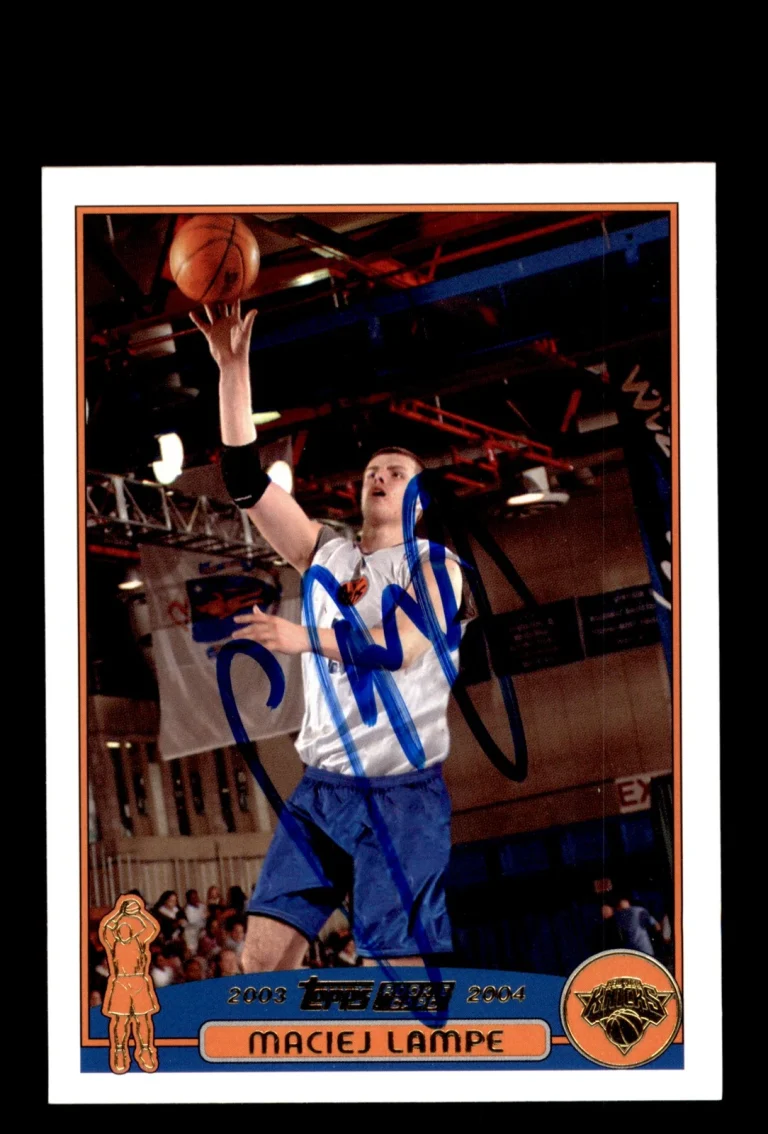 Signed Basketball Card Auto Maciej Lampe 2003-04 Topps #250 New York Knicks