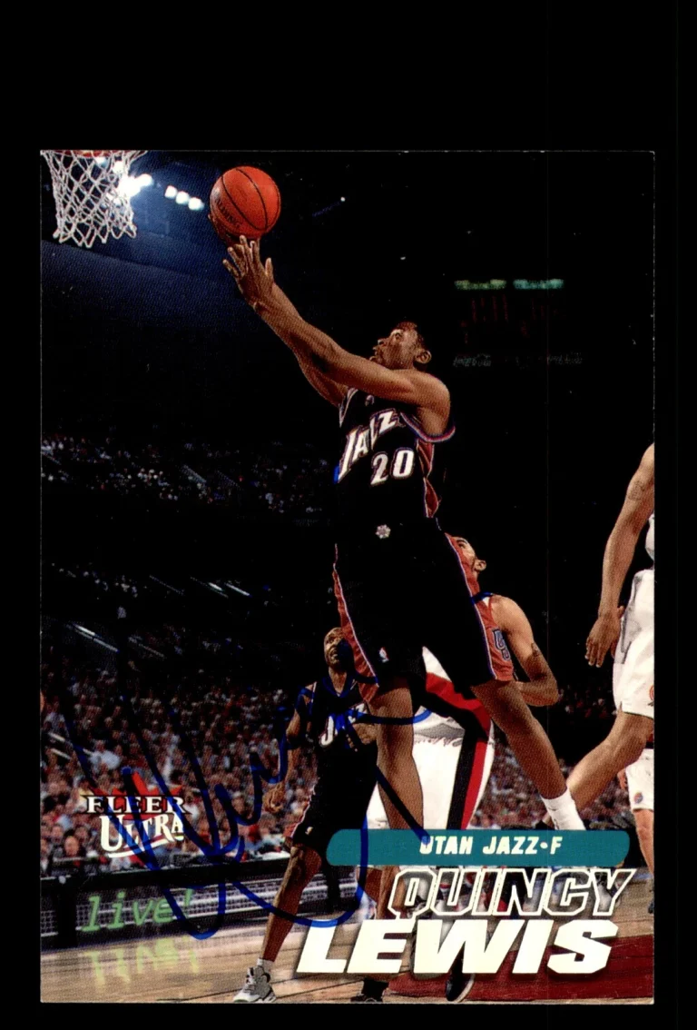Signed Basketball Card Auto Quincy Lewis 2000-01 Ultra #96 Utah Jazz