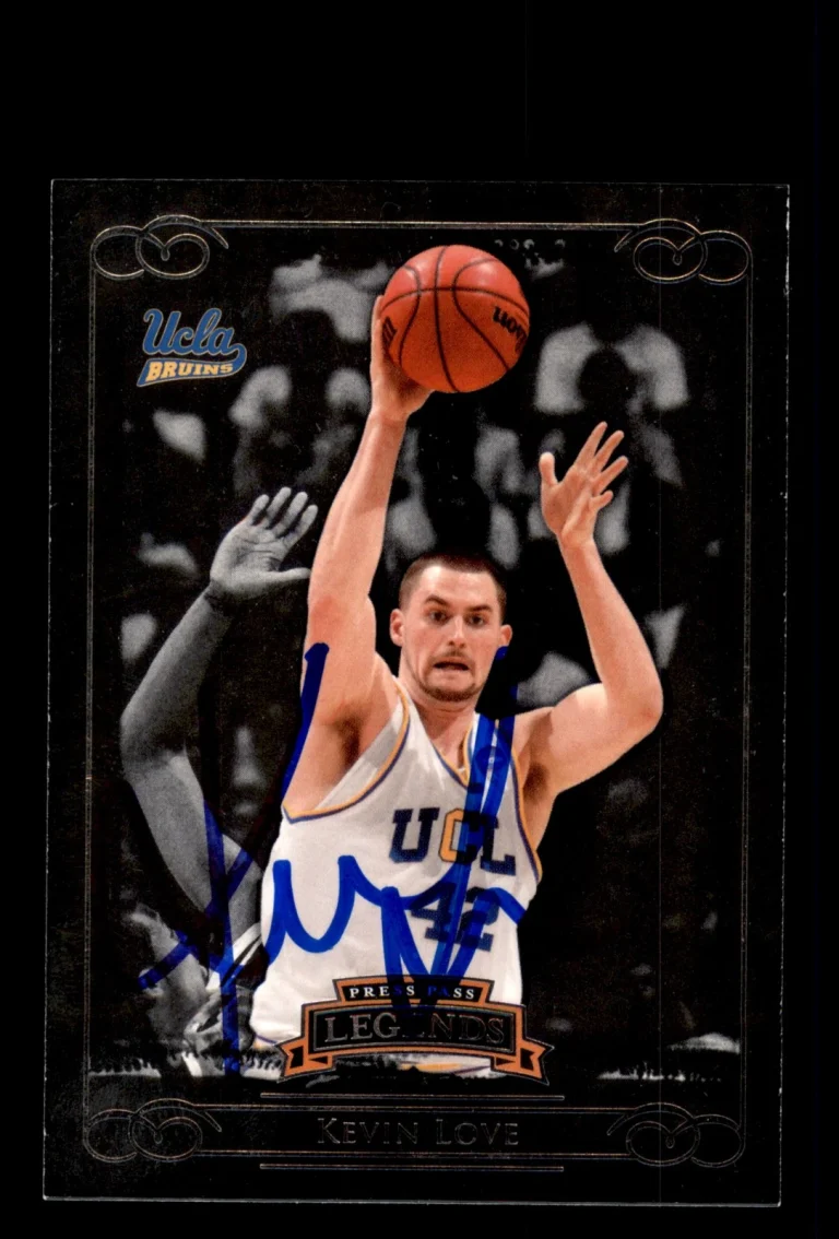 Signed Basketball Card Auto Kevin Love 2008-09 Press Pass Legends #30 Bruins