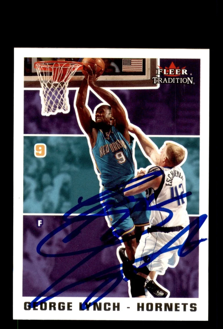 Signed Basketball Card Auto George Lynch 2003-04 Fleer Tradition #137 Hornets