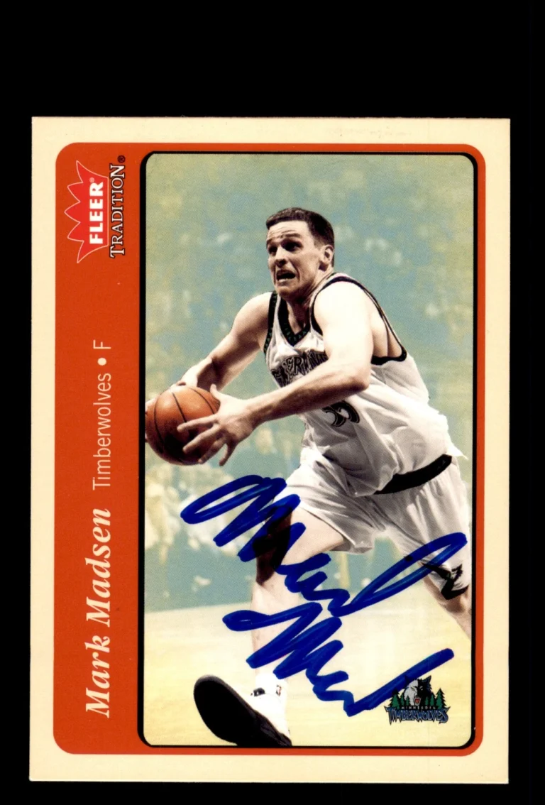 Signed Basketball Card Auto Mark Madsen 2004-05 Fleer Tradition #89 Timberwolves