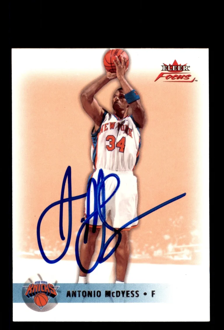 Signed Basketball Card Auto Antonio McDyess 2003-04 Fleer Focus #53 Knicks