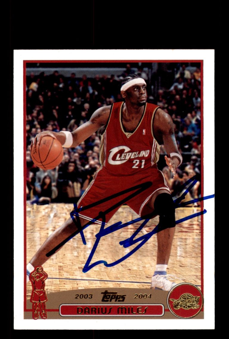 Signed Basketball Card Auto Darius Miles 2003-04 Topps #26 Cleveland Cavaliers