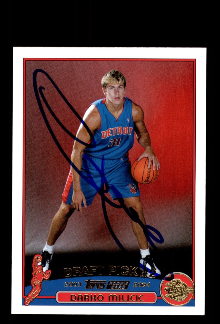 Signed Basketball Card Auto Darko Milicic 2003-04 Topps #222 Detroit Pistons