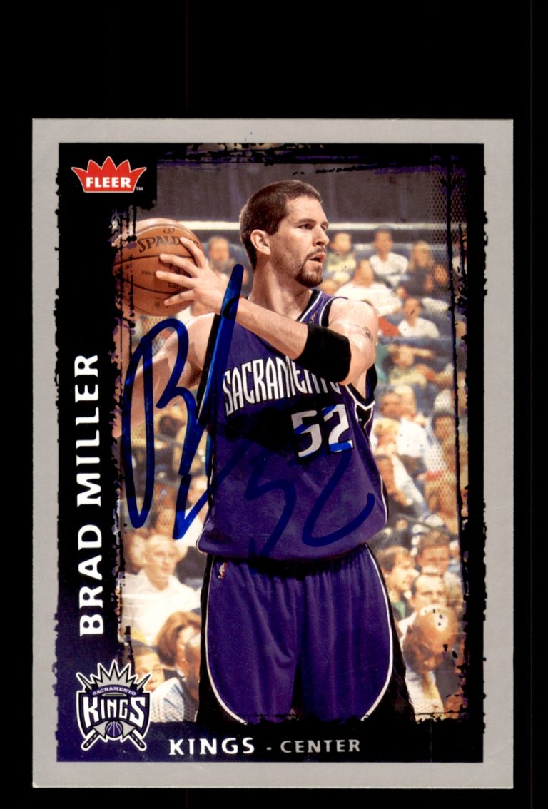 Signed Basketball Card Auto Brad Miller 2008-09 Fleer #173 Sacramento Kings