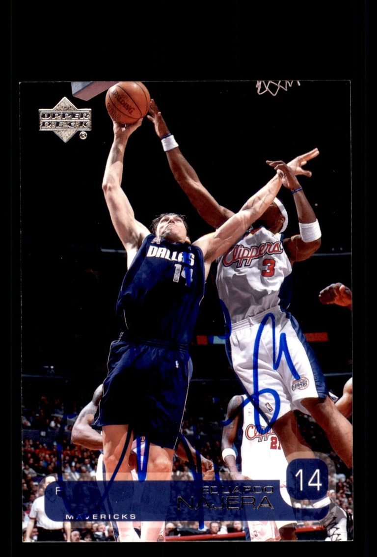 Signed Basketball Card Auto Eduardo Najera 2002-03 Upper Deck #242 Mavericks