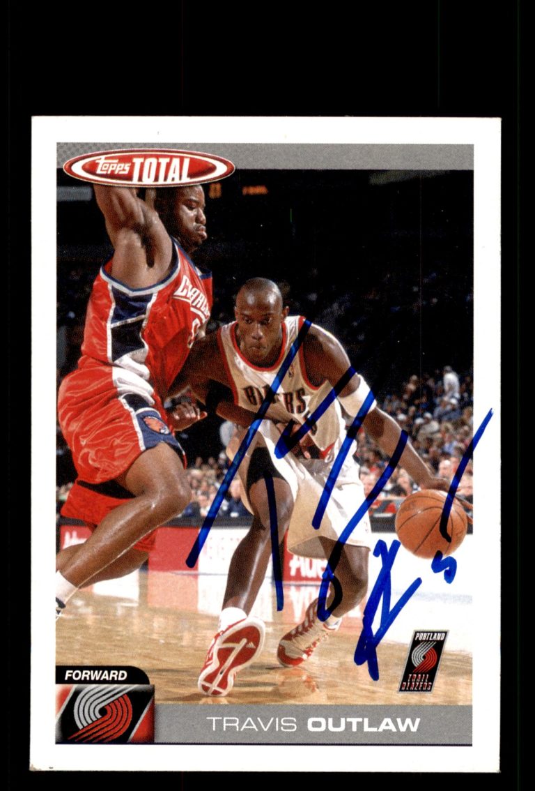 Signed Basketball Card Auto Travis Outlaw 2004-05 Topps Total #256 Trail Blazers
