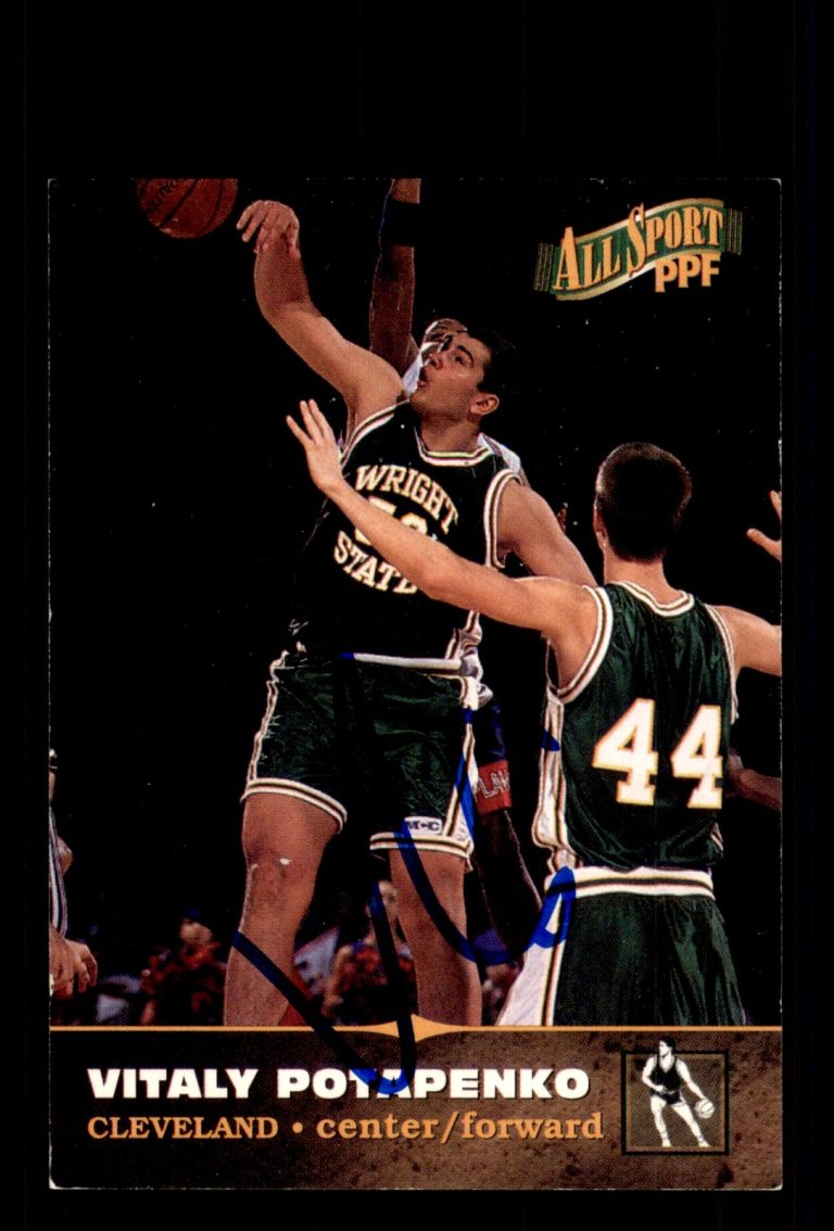 Signed Basketball Card Auto Vitaly Potapenko 1996-97 Score Board All Sport PPF