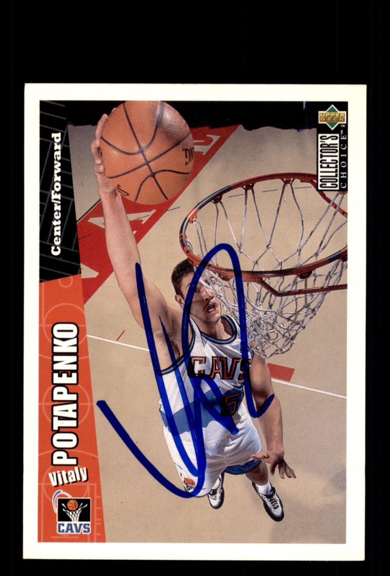Signed Basketball Card Auto Vitaly Potapenko 1996-97 Collector's Choice #226
