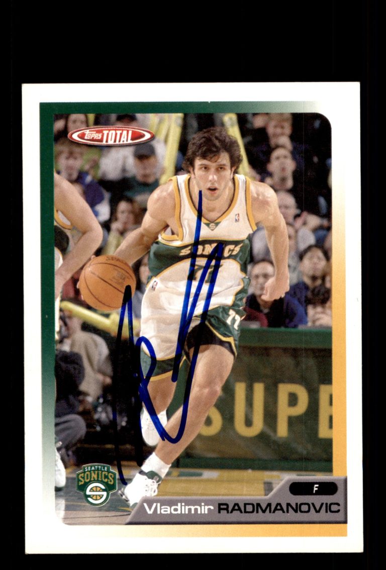 Signed Basketball Card Auto Vladimir Radmanovic 2005-06 Topps Total #148