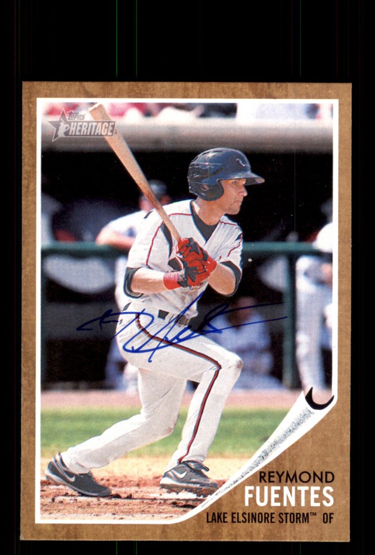 Signed Baseball Card Auto Reymond Fuentes 2011 Topps Heritage Minor League #116