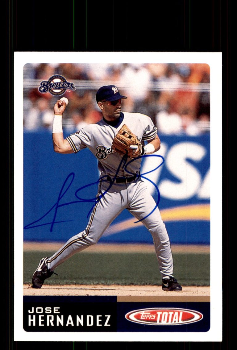 Signed Baseball Card Auto Jose Hernandez 2002 Topps Total #631 Milwaukee Brewers