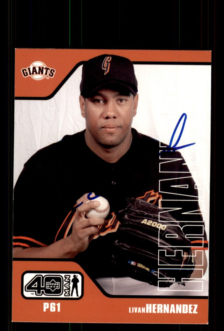 Signed Baseball Card Auto Livan Hernandez 2002 Upper Deck 40-Man #767 Giants