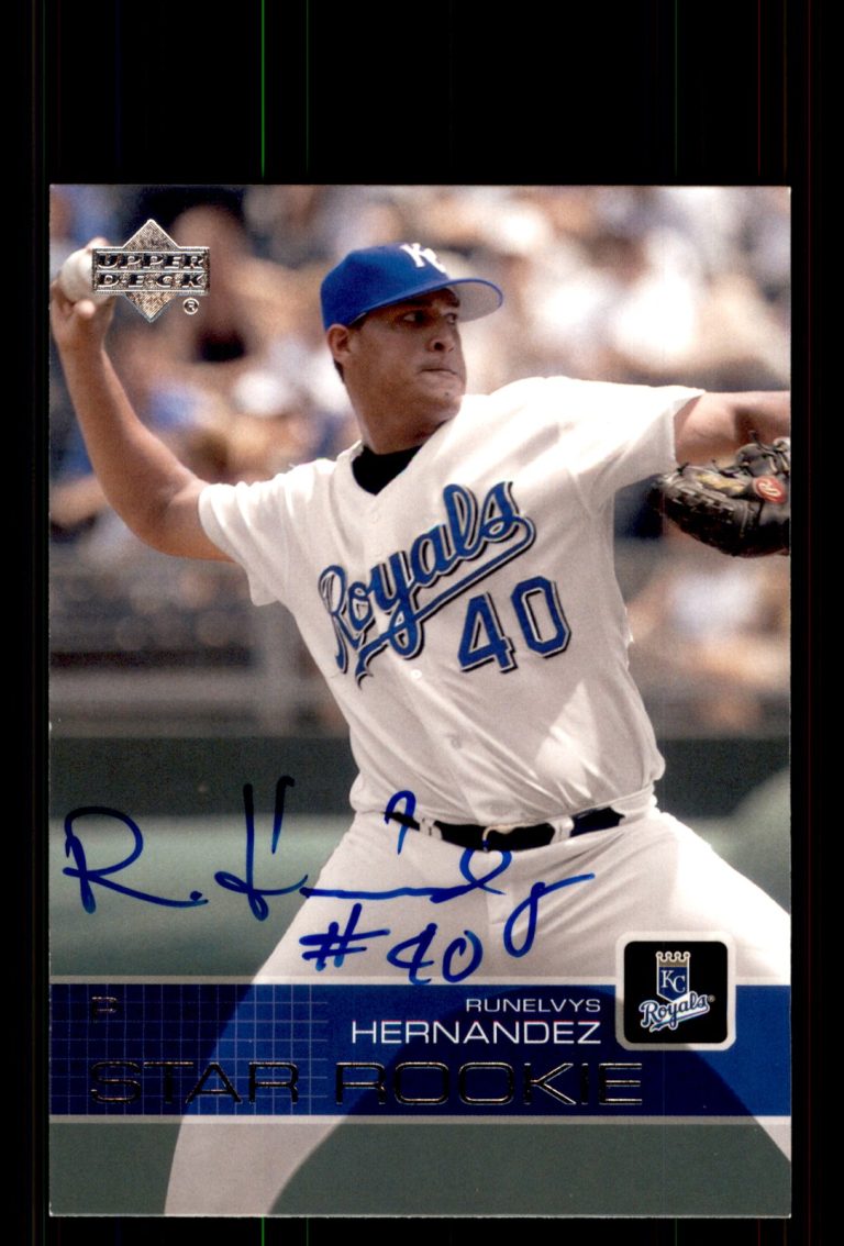Signed Baseball Card Auto Runelvys Hernandez 2003 Upper Deck #14 Royals