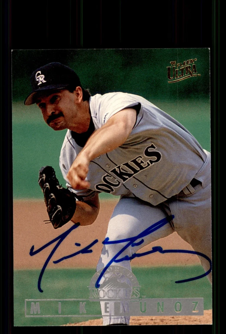 Signed Baseball Card Auto Mike Munoz 1995 Ultra #375 Colorado Rockies
