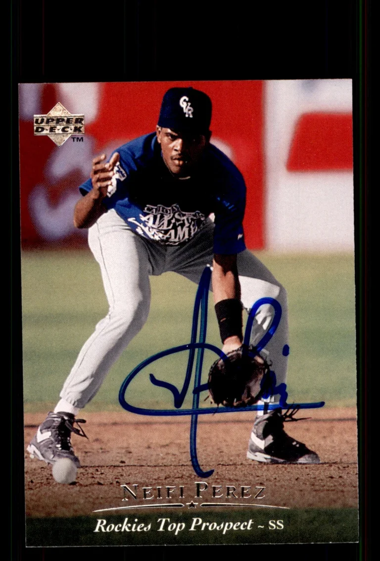 Signed Baseball Card Auto Neifi Perez 1995 Upper Deck Minor League #117 Rockies