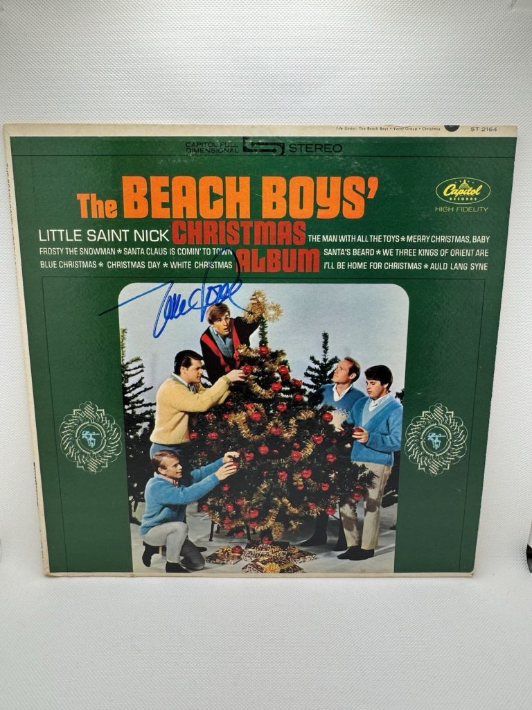 MIKE LOVE SIGNED VINYL CHRISTMAS BEACH BOYS AUTOGRAPH JSA COA RECORD ALBUM LP