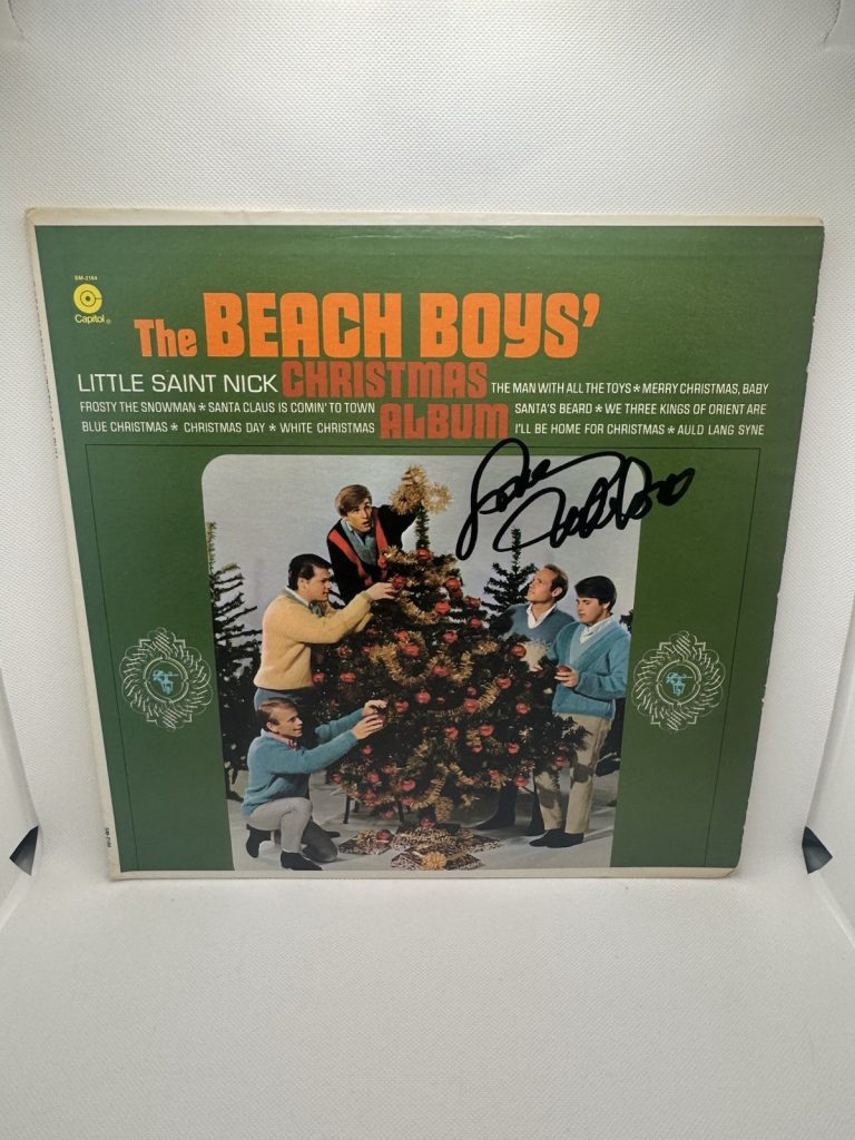 MIKE LOVE SIGNED VINYL CHRISTMAS BEACH BOYS AUTOGRAPH JSA COA RECORD ALBUM LP