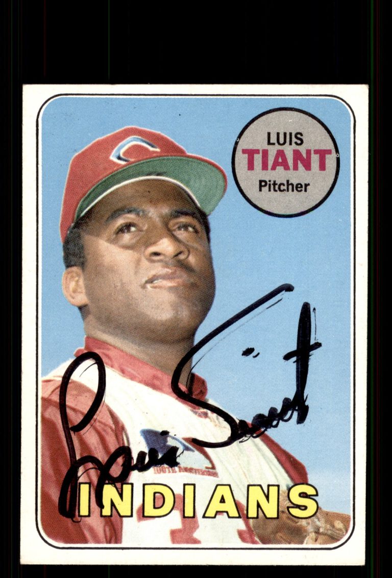 Signed Baseball Card Auto Luis Tiant 1969 Topps #560 Cleveland Indians