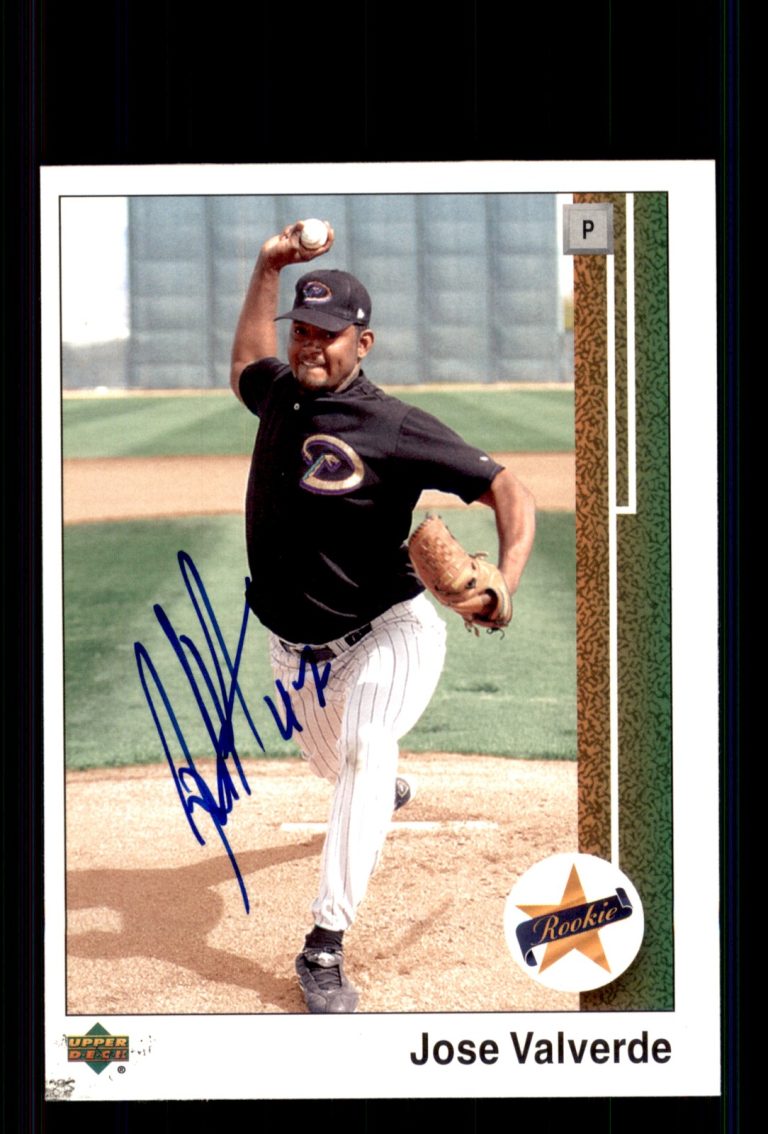 Signed Baseball Card Auto Jose Valverde 2002 UD Authentics #191 Diamondbacks
