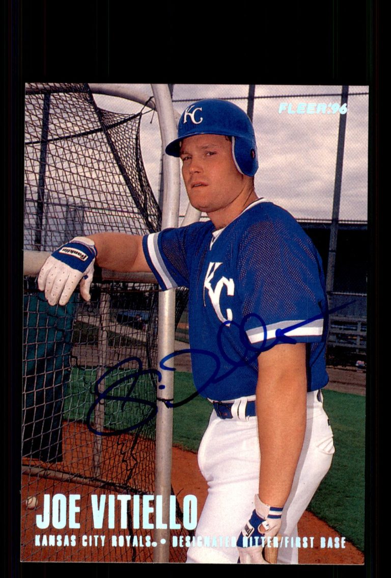 Signed Baseball Card Auto Joe Vitiello 1996 Fleer #140 Kansas City Royals