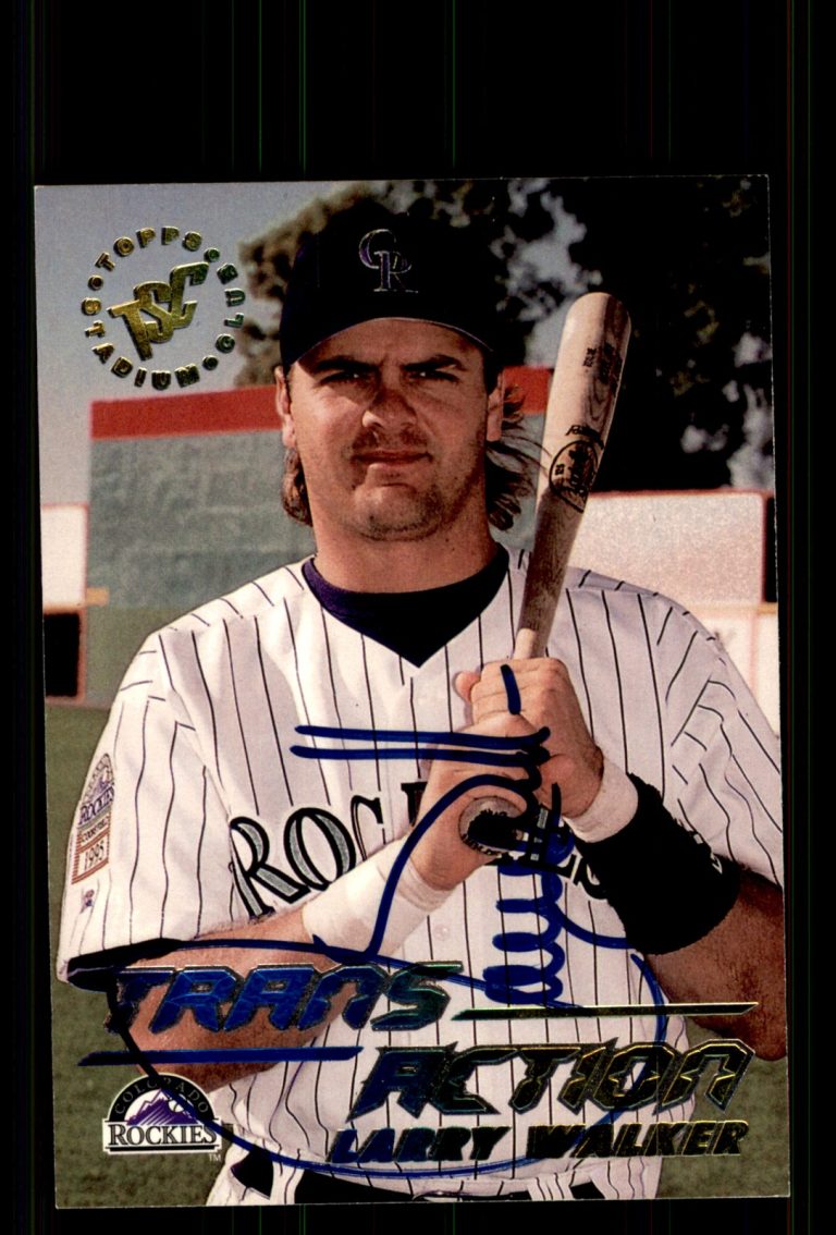 Signed Baseball Card Auto Larry Walker 1995 Topps Stadium Club #618 Rockies