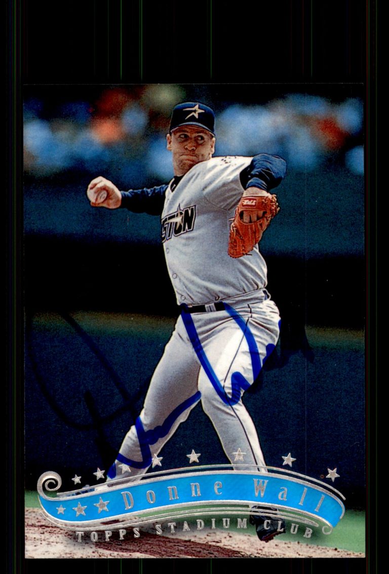 Signed Baseball Card Auto Donne Wall 1997 Stadium Club #121 Houston Astros