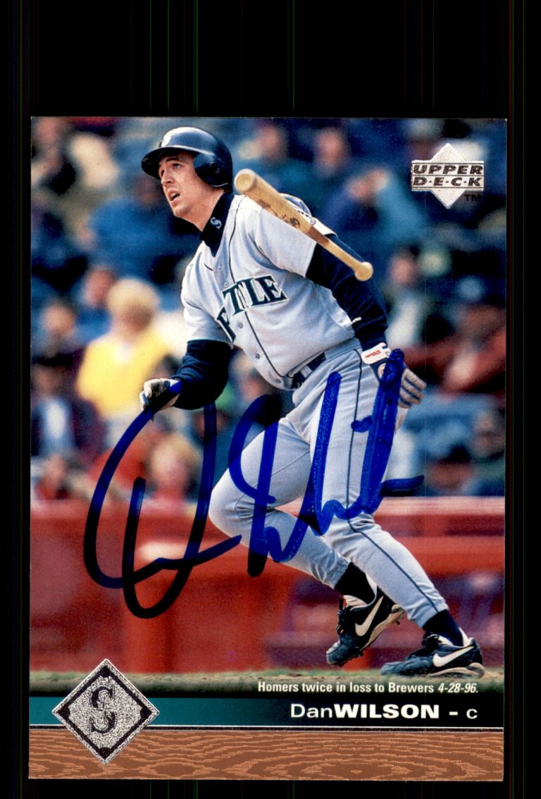 Signed Baseball Card Auto Dan Wilson 1997 Upper Deck #503 Seattle Mariners