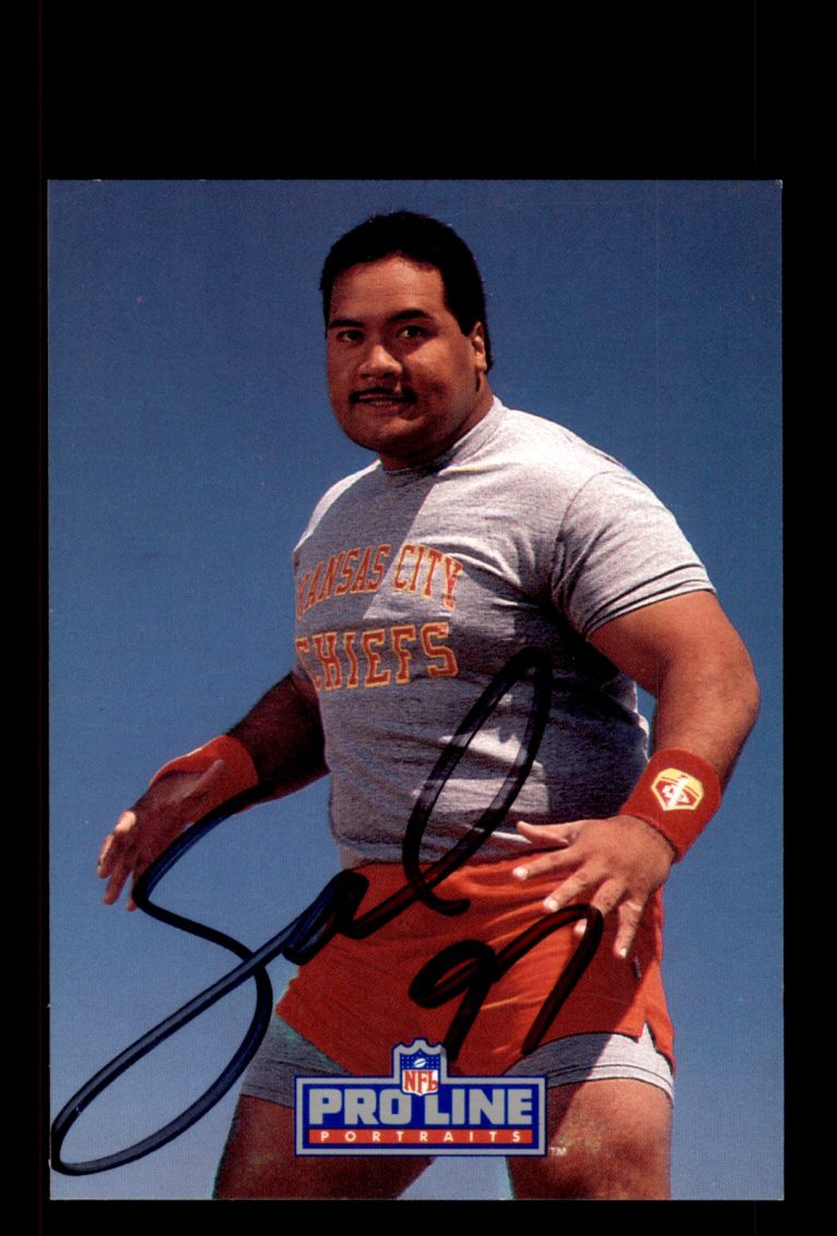 Signed Football Card Auto Dan Saleaumua 1991 Pro Line Portraits #219 Chiefs
