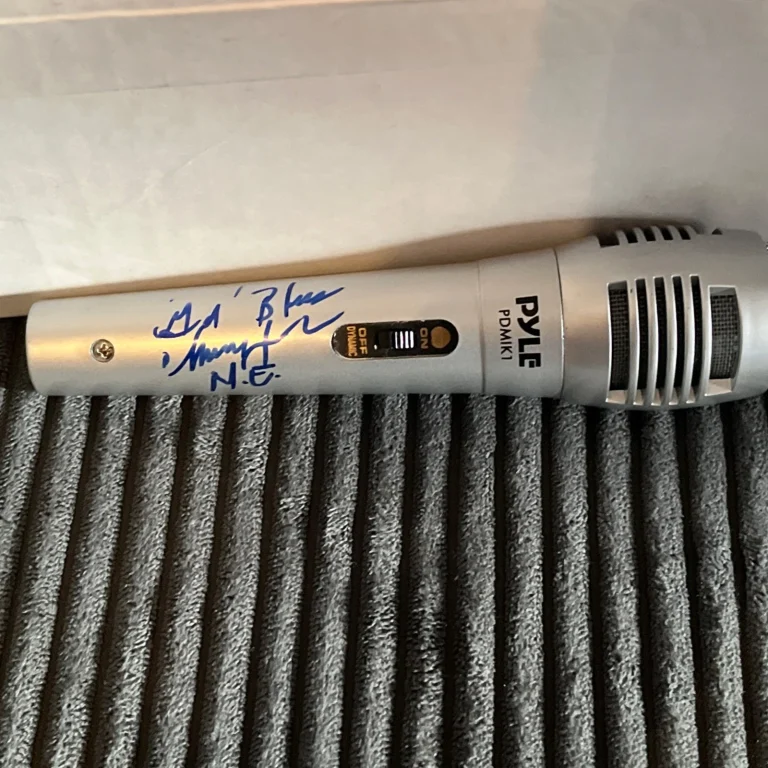New Edition LSG Star * JOHNNY GILL * Signed Autograph Microphone 🎤 ACOA CERT