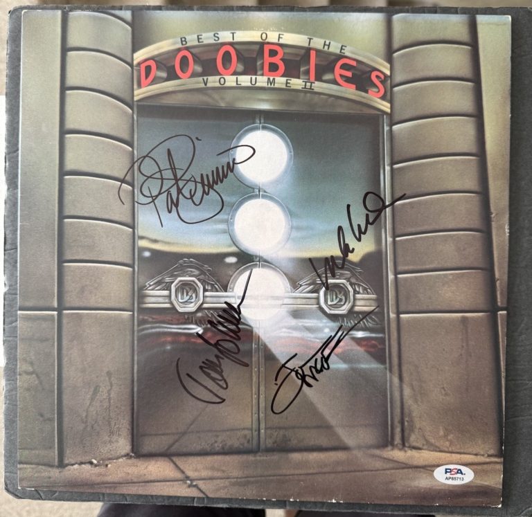The Doobie Brothers Signed Best Of Vinyl PSA/DNA PATRICK MICHAEL JOHN TOM