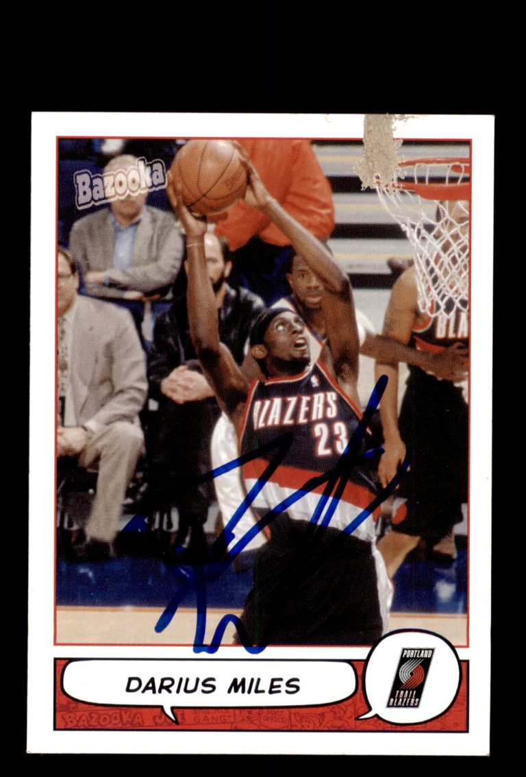 Signed Basketball Card Auto Darius Miles 2004-05 Bazooka #135 Trail Blazers