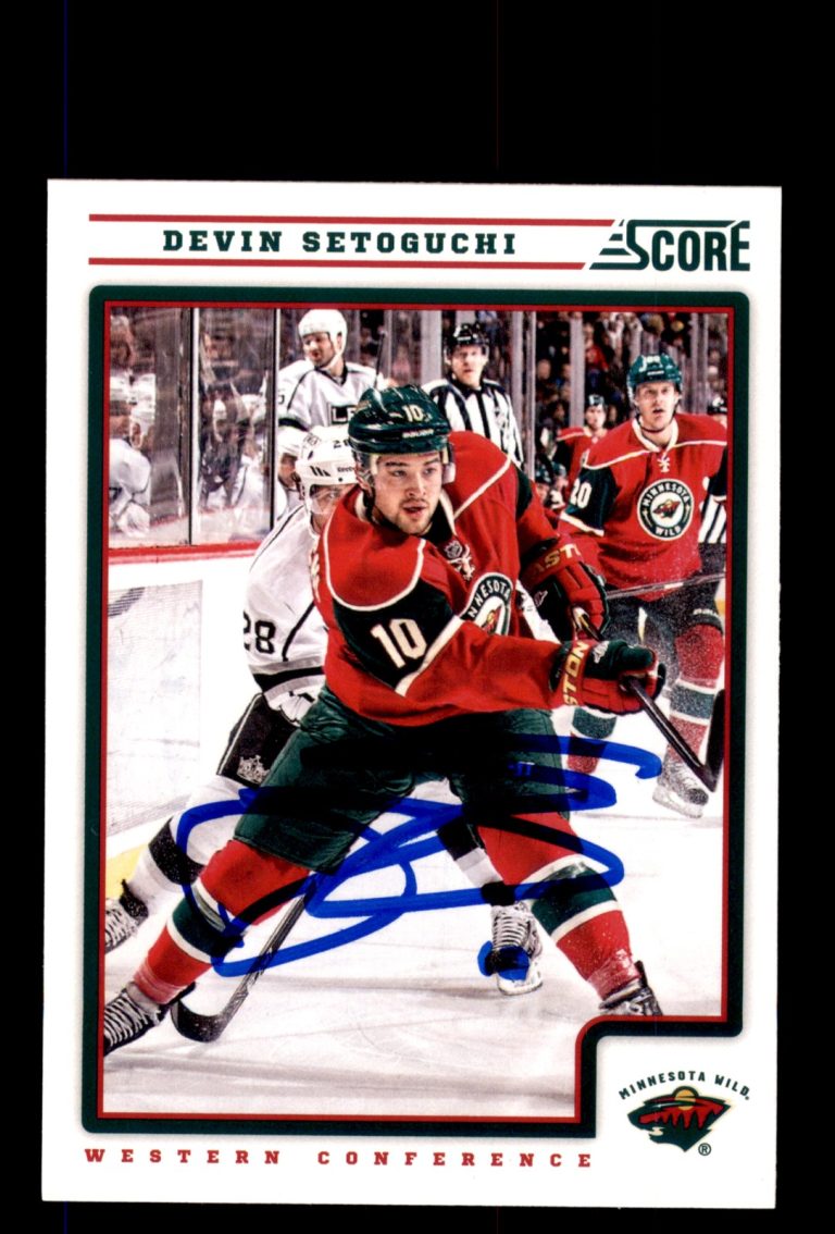 Signed Hockey Card Auto Devin Setoguchi 2012-13 Score #241 Minnesota Wild