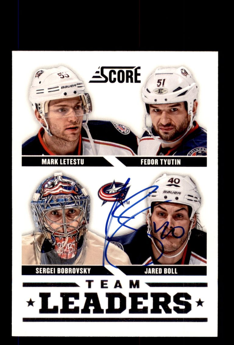 Signed Hockey Card Auto Jared Boll  TL 2013-14 Score #558 Columbus Blue Jackets