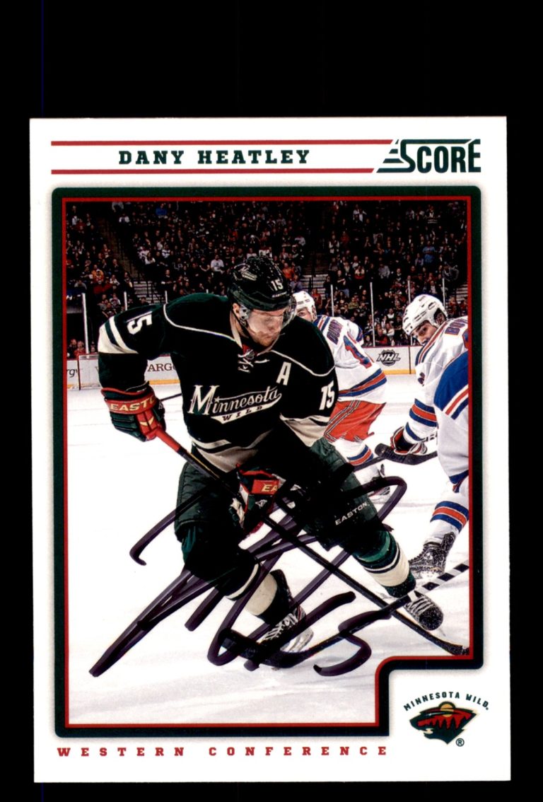 Signed Hockey Card Auto Dany Heatley 2012-13 Score #237 Minnesota Wild